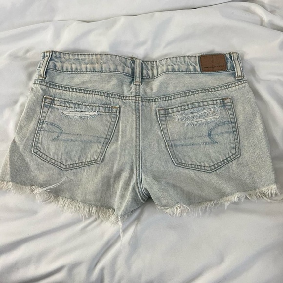 American Eagle Distressed Jean Shorts - Picture 4 of 4